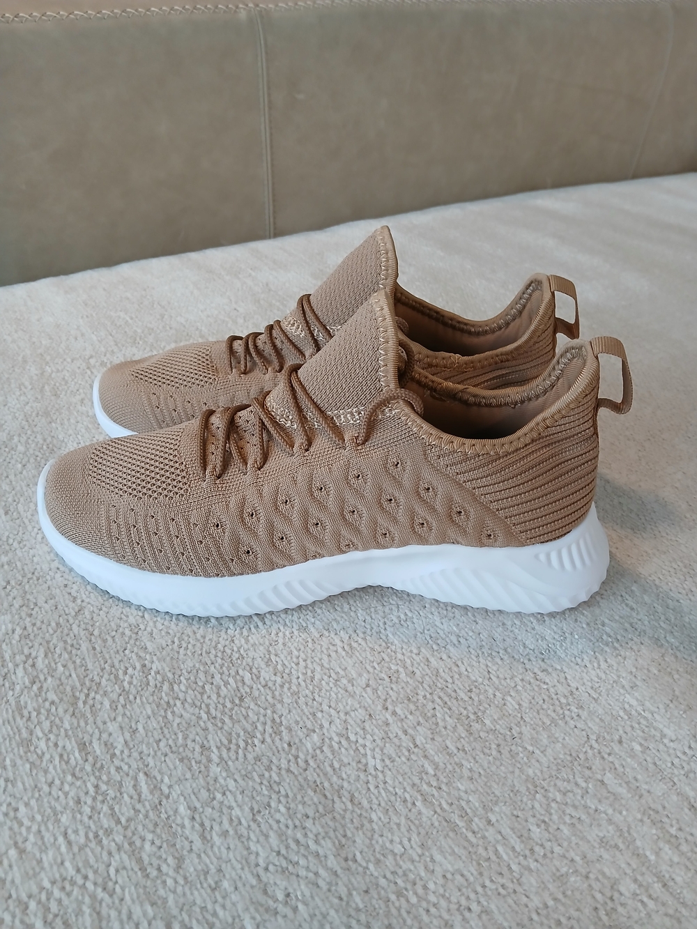 ✨️NEW! •FEETHIT•  Tan Knit Slip-On Gym Sneakers with White Sole